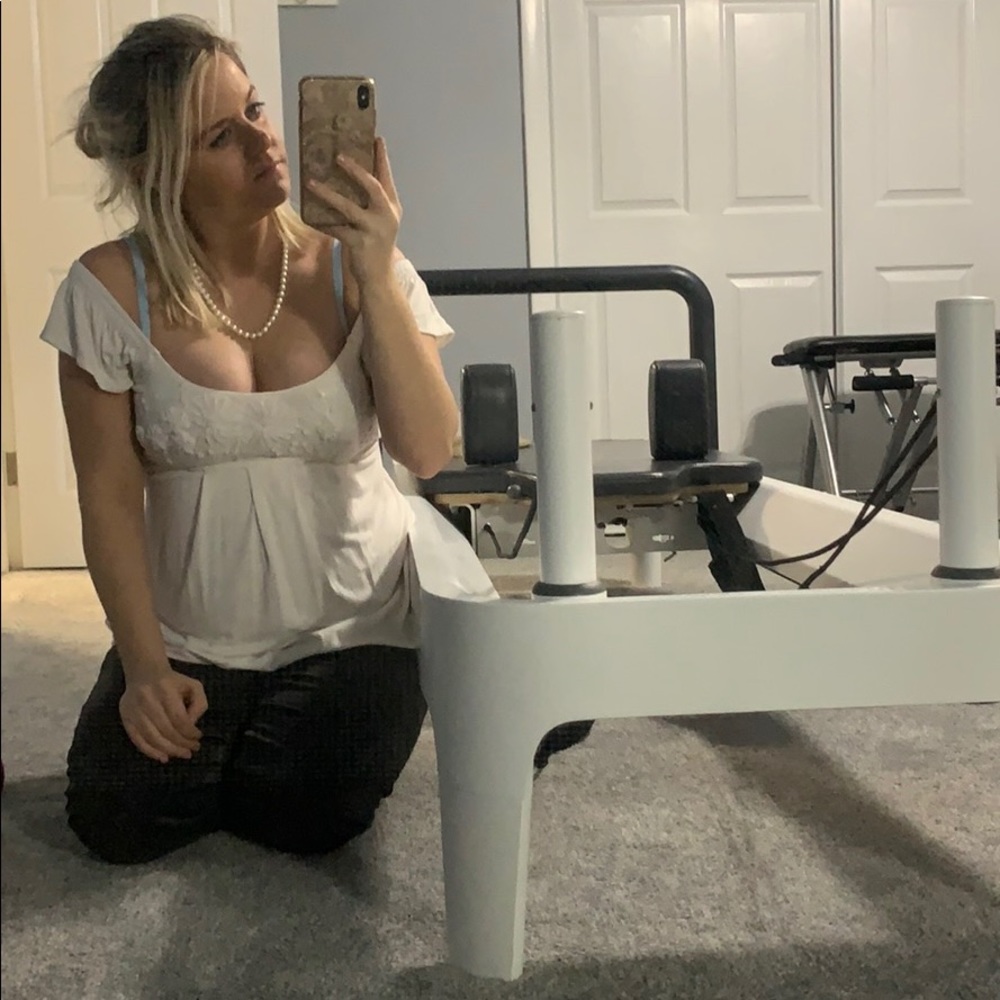 Cute flowy  white top